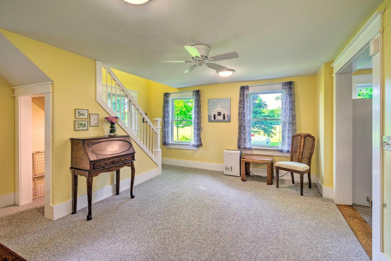 Charming Stanley With Yard, 7 Mi To Seneca Holiday home Geneva