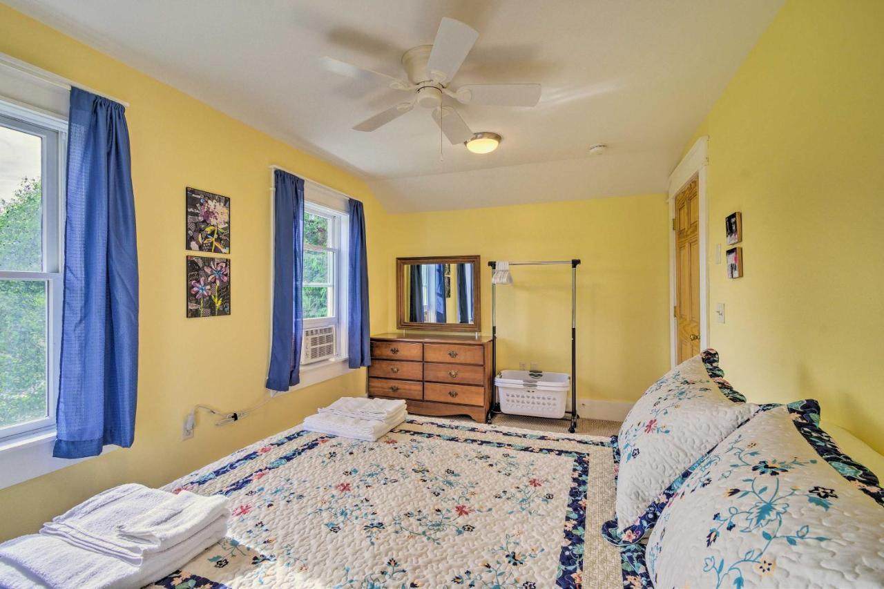 Charming Stanley With Yard, 7 Mi To Seneca